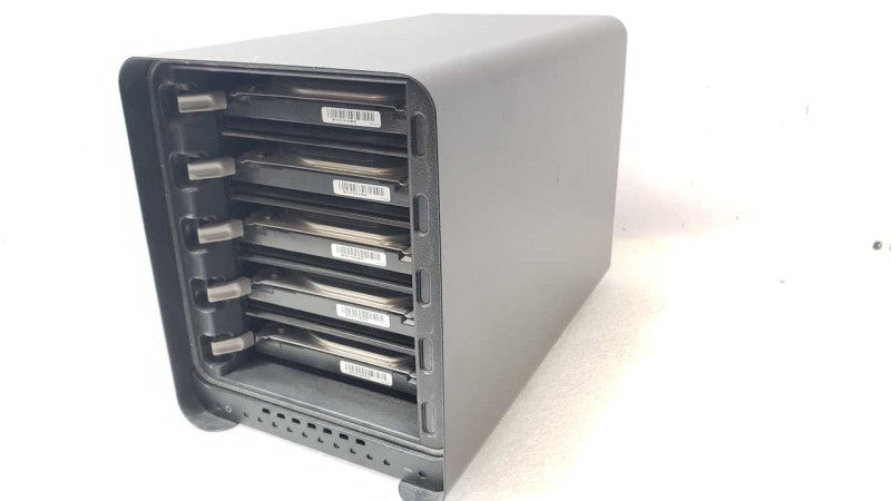 Data Robotics DROBO DRDR4-A 4-Bay Storage, No HDD/Power Adapter _
