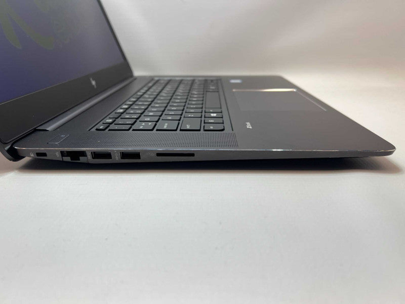 HP Zbook Stodio G4 with i7-7700HQ 16GB RAM & 512GB NVME SSD -