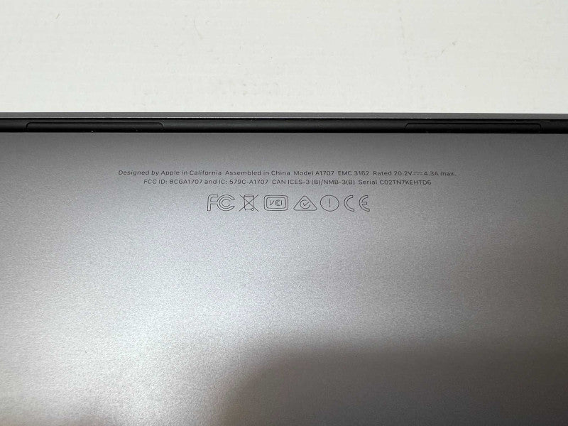 MacBook Pro 15 inch 2017 TouchBar with i7 @ 2.9 GHz 16GB RAM & 512GB READ  -