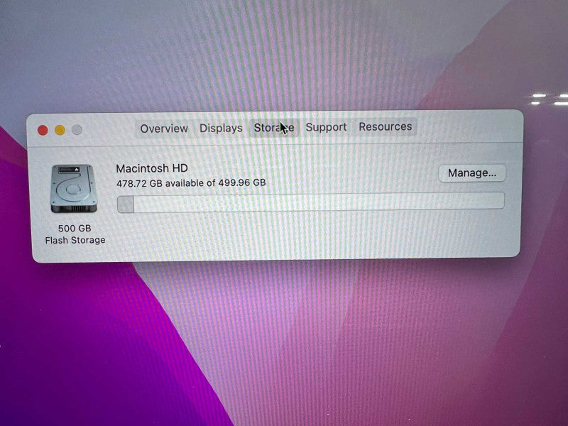 MacBook Pro 15 inch 2017 TouchBar with i7 @ 2.9 GHz 16GB RAM & 512GB READ  -