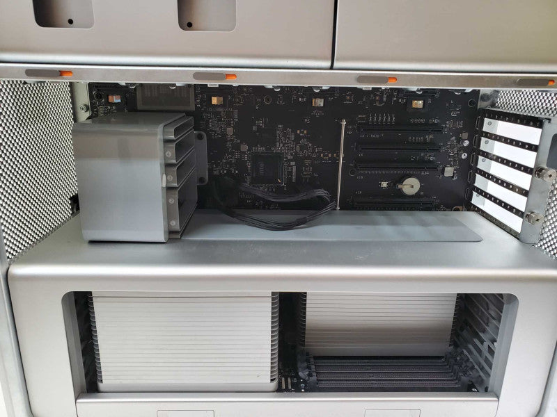 Apple Mac Pro A1289 Early 2009 Barebone No HDD No RAM  )