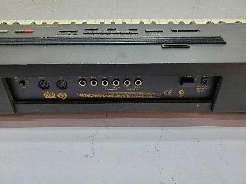 Roland EP.75 Electronic Musical Keyboard |