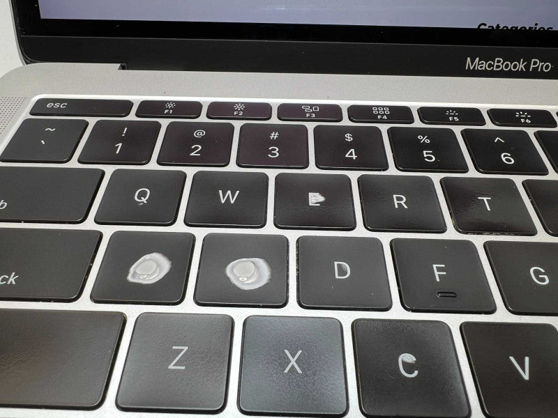 MacBook Pro 13 inch 2017 with i5 @ 2.3 GHz 8GB RAM & 256GB Storage READ -