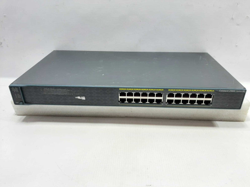 Cisco Catalyst 2960 SI Series WS-C2960-24-S 24-Port Switch, FACTORY RESET ~