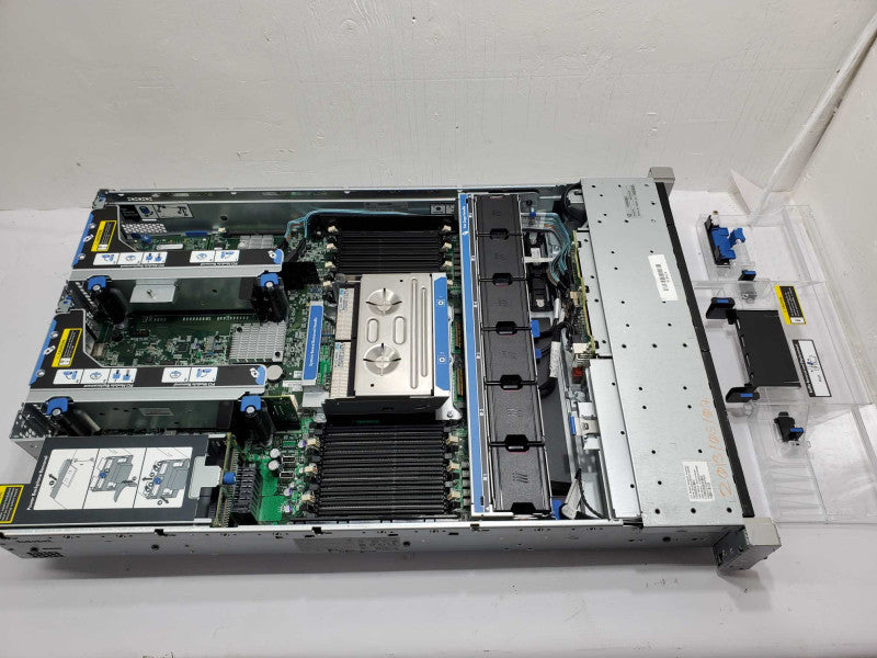 HP ProLiant DL385p Gen 8 2x AMD Opteron 6212 @ 2.60 GHz BAREBONES PARTS (READ) |