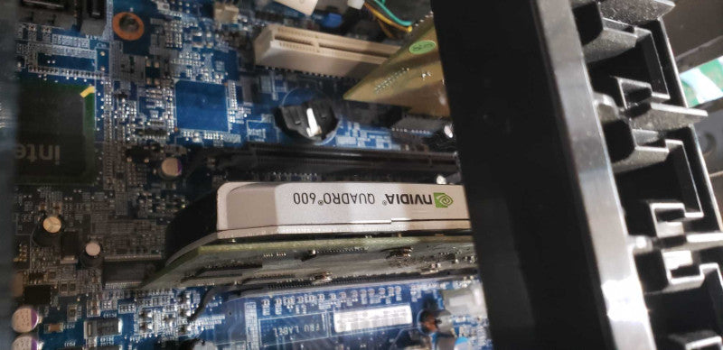 Lenovo S20 Workstation Xeon E5506 @ 2.13ghz / 8gb ram / quadro 600 GPU #