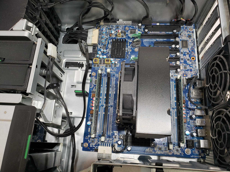 HP Z640  Workstation Xeon E5-1620@3.5GHz 16GB ECC DDR4  [
