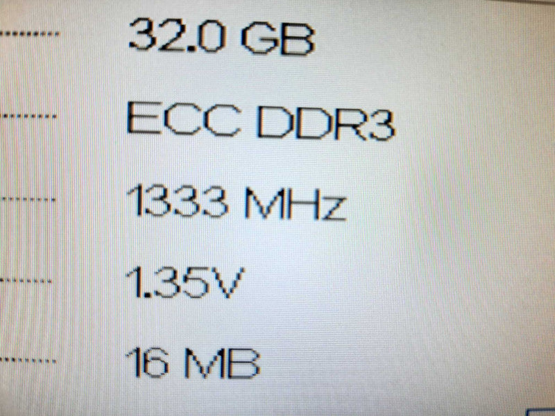 Dell PE R520, 1x Xeon E5-2440 2.4GHz 6C/32GB, NO RAID/HDDs, 3.5\\" ~