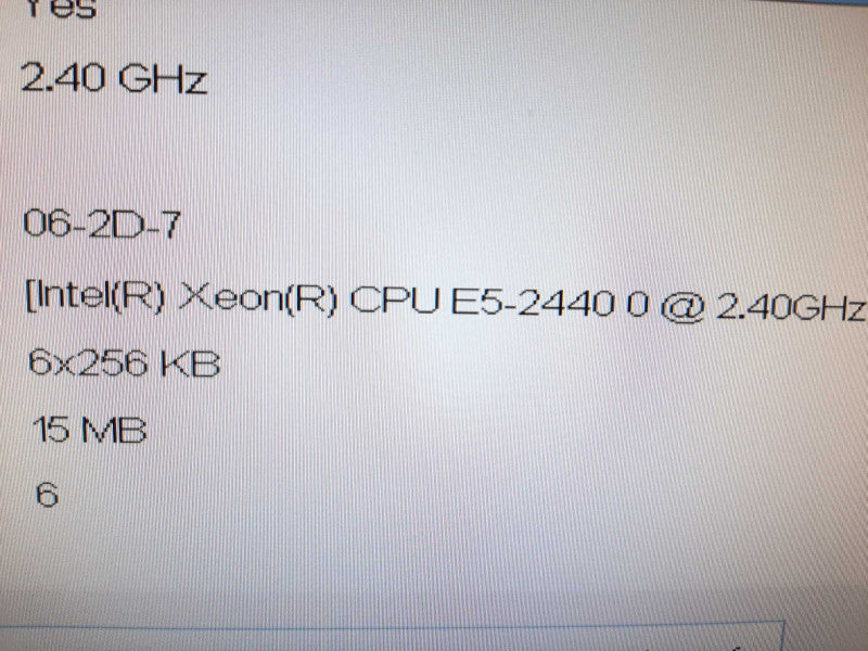 Dell PE R520, 1x Xeon E5-2440 2.4GHz 6C/32GB, NO RAID/HDDs, 3.5\\" ~