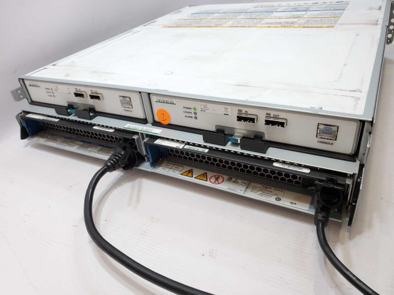 HITACHI EXPANSION ARRAY R0397-F0103-01H8E, 2x PSU, 2x Ctrl 12x 3.5\\" No HDD (