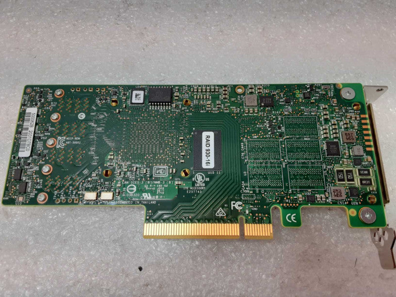 ThinkSystem RAID 930-16i 4GB Flash PCIe 12Gb Adapter, Low Profile _