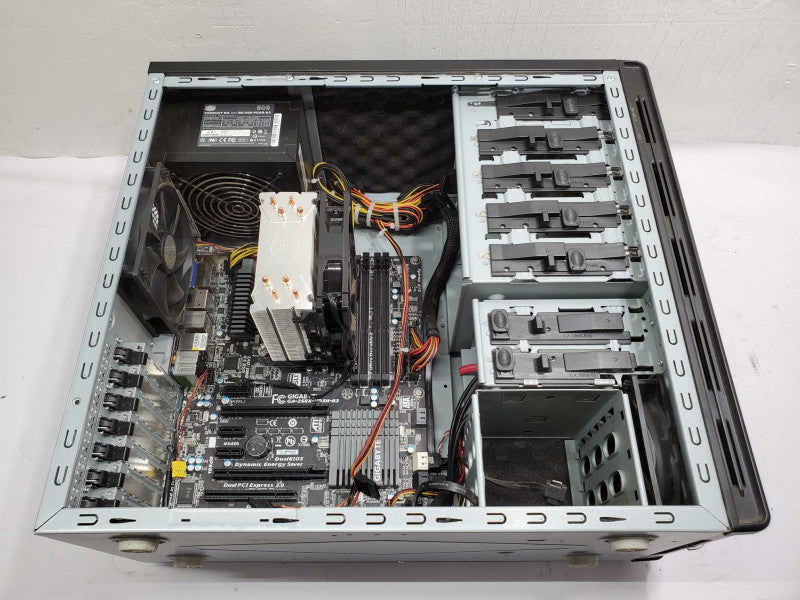 Custom PC- ASUS Z68X-UD3H-B3 i5-2500K 3.4GHz 4GB DDR3 |