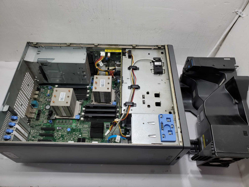 Dell PowerEdge T610 2x X5650 2.67GHz No RAM No RAID |