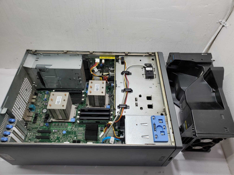 Dell PowerEdge T610 2x X5650 2.67GHz No RAM No RAID |