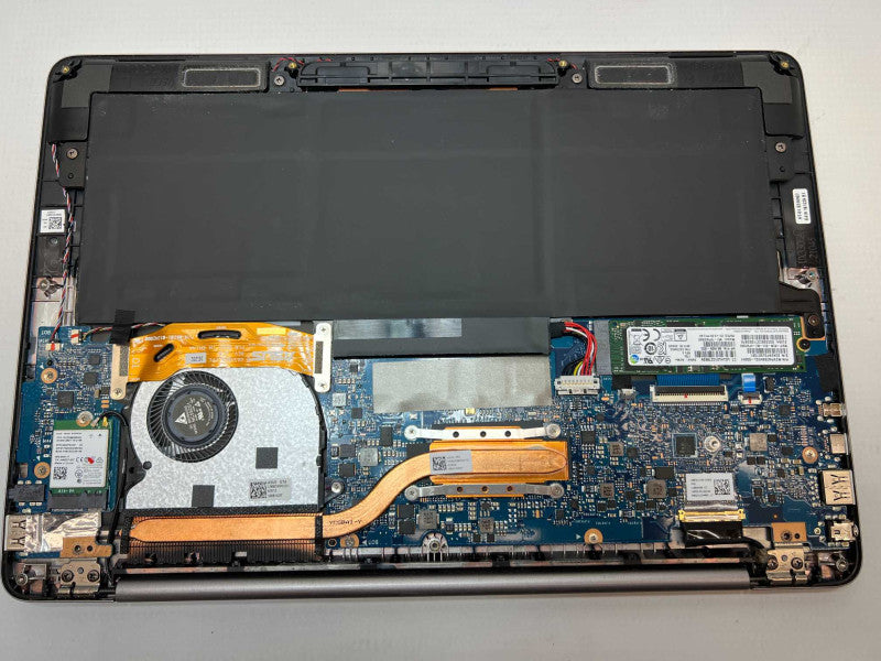 ASUS UX330U with i5-7200U 8GB RAM & 256GB NVME SSD Storage AS-IS READ -