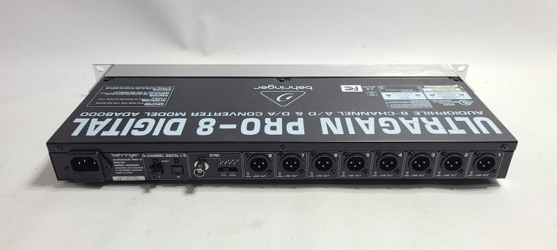 Behringer UltraGain Pro-8 Channel A/D & D/A Converter Model ADA8000 $