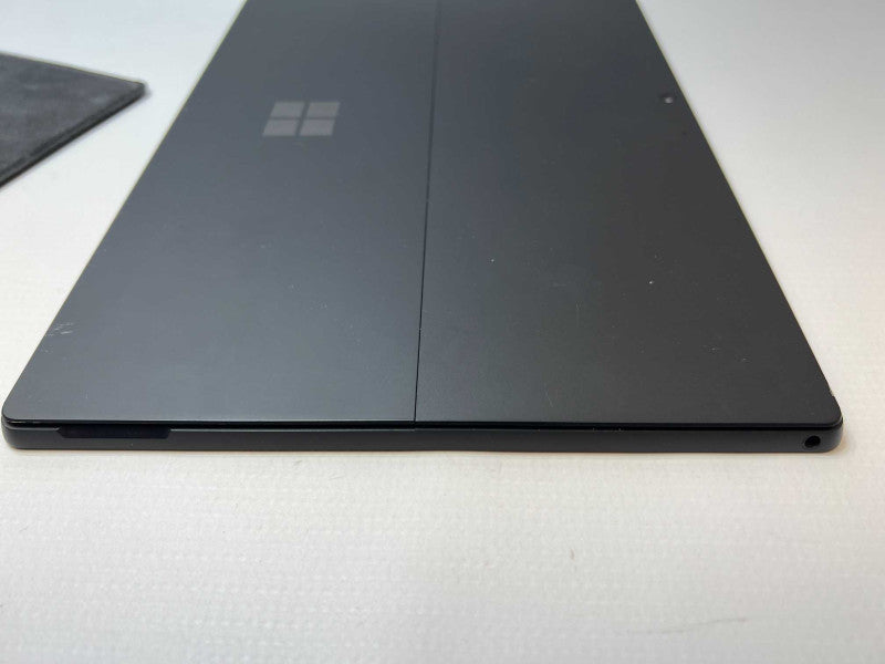 Surface Pro 7 i7 10th gen CPU 16GB RAM & 512GB Storage READ AS-IS -