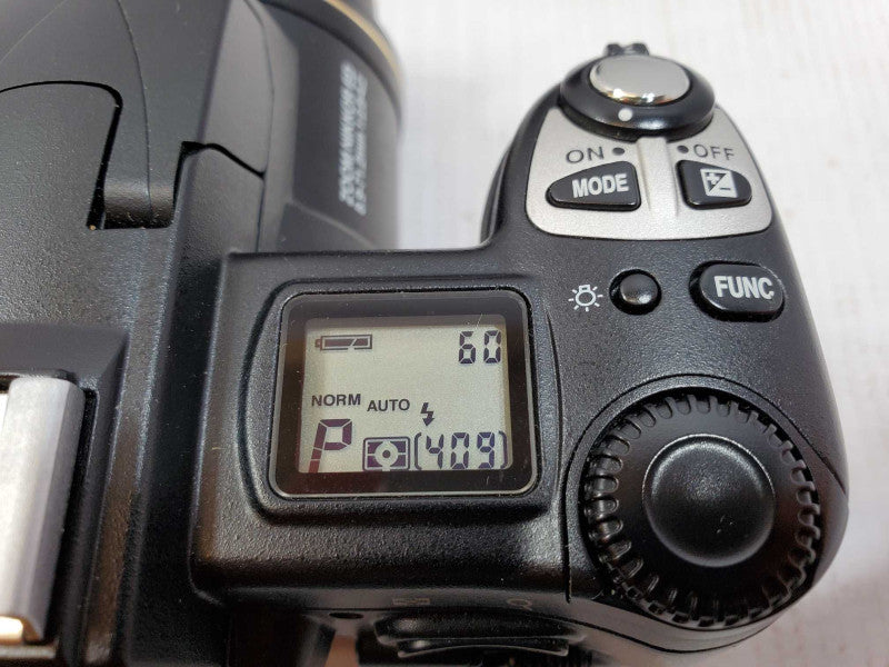 Nikon Coolpix 5700 Black 5.0MP 8x Optical Zoom 1.5-inch LCD Digital Camera (