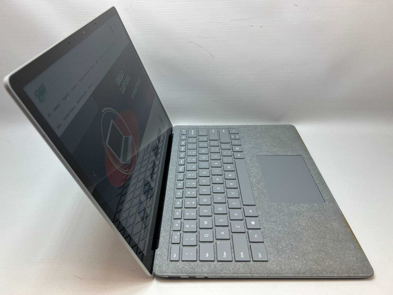 Surface Laptop 2 i5-8350U CPU 8GB RAM & 256GB SSD -