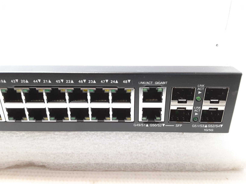 Cisco SG500-52p 52-Port Gig PoE Managed Switch SG500-52P-K9 V06 _