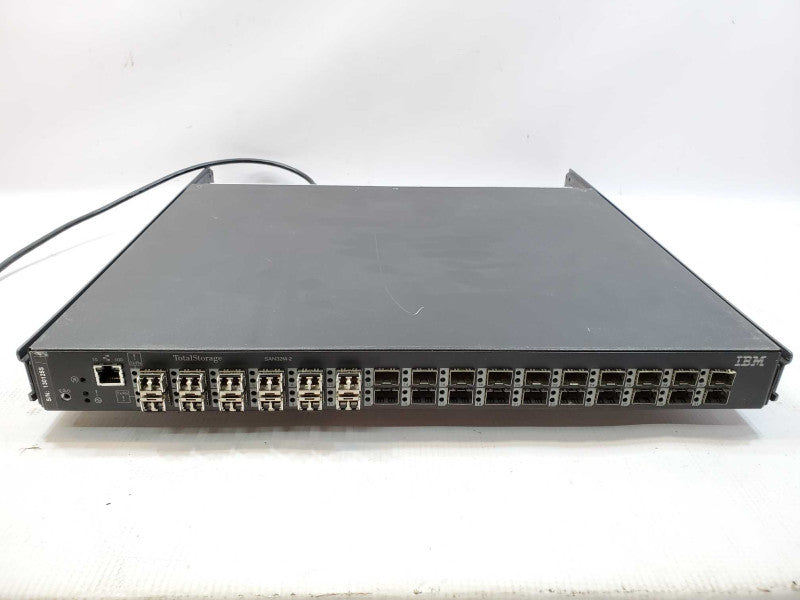 IBM TotalStorage SAN32M-2 32-port Active Switch (