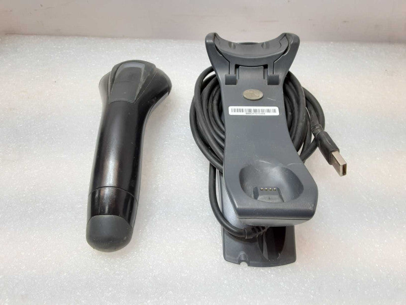Honeywell Voyager 1202g Wireless Laser Barcode Scanner w/ Cradle CCB00-010BT _