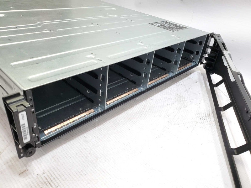 Dell PowerVault MD1400 Storage Array w/ 2x Controllers MD12, 2x 600W PSU )
