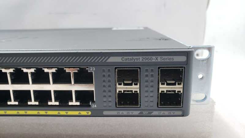 Cisco WS-C2960X-24PS-L 24-Port Gigabit PoE Managed Switch, Factory reset _
