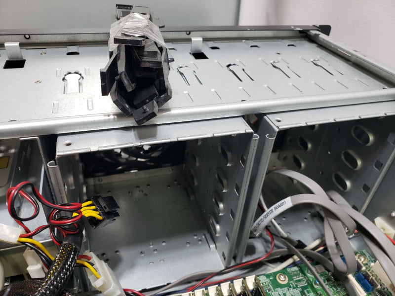 Custom Server Intel S5520HC 2x Xeon E5620 2.4GHz 48GB DDR3 750W PSU [