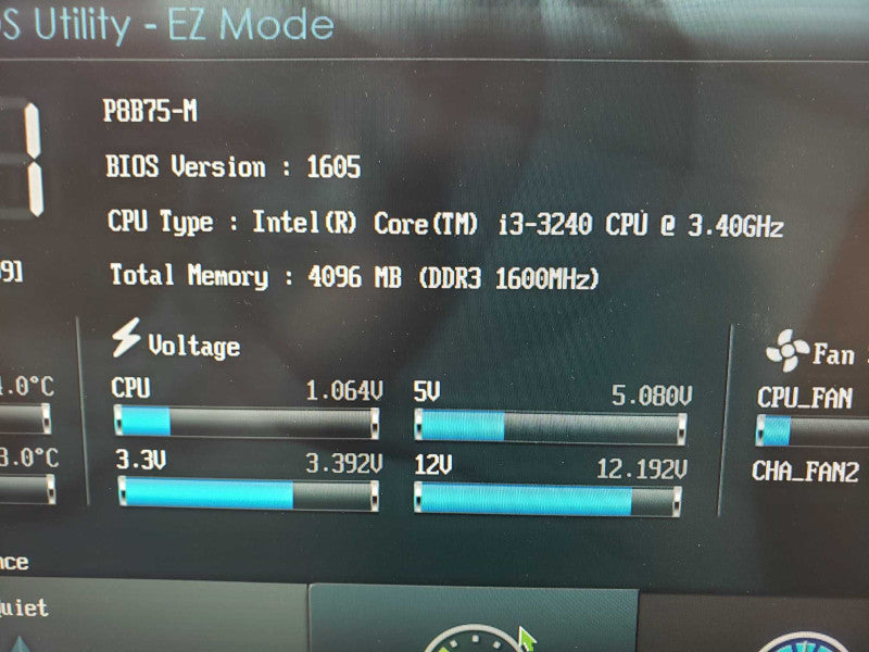 Custom Desktop PC i3-3240@3.4GH 4GB DDR3 No HDD GeForce 6200 [