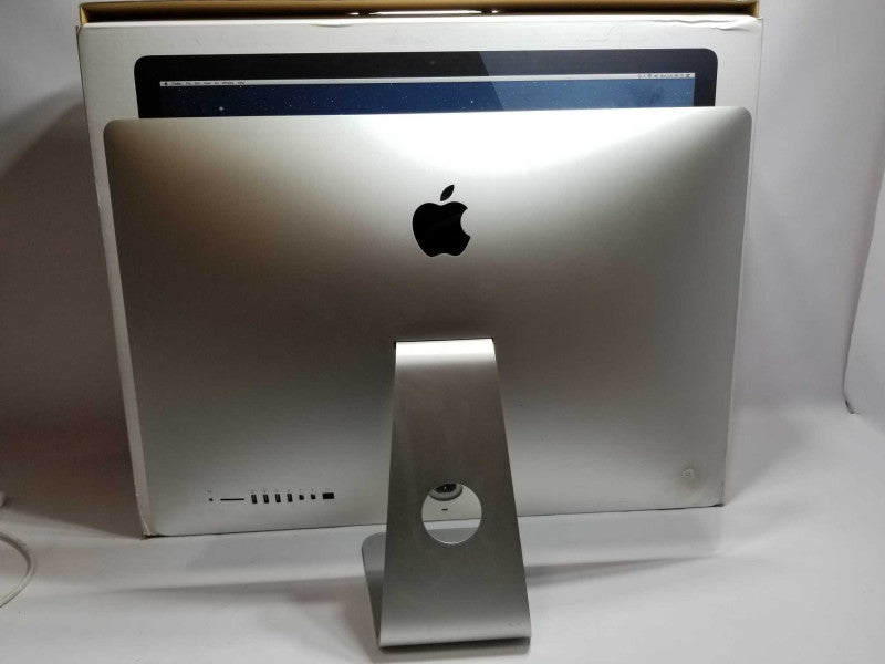 iMac 27-Inch \\"Core i5\\" 3.2 (Late 2012) 3.2 GHz Core i5-3470 GTX 675M=