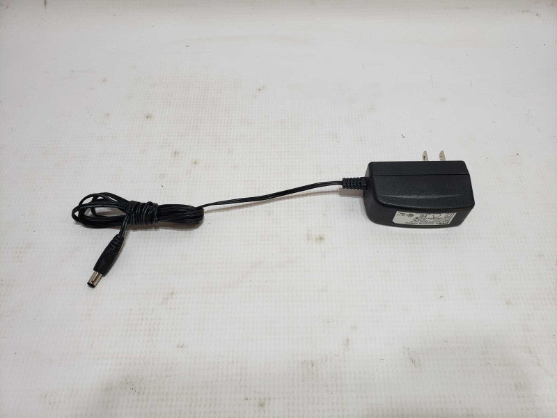Belkin SOHO KVM w/Audio, USB, PS2 4 Port Model F1DS104J W/ Power  [