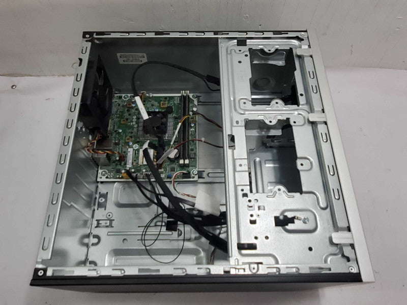 HP Pavilion 550-a119 AMD A8-7410 2.2GHz 4GB DDR3 |