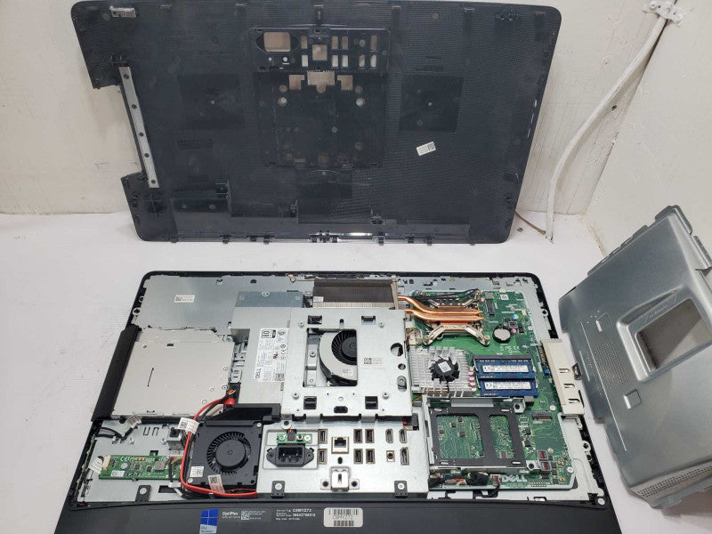Dell Optiplex 9030  W09C AIO, No Stand (READ) |