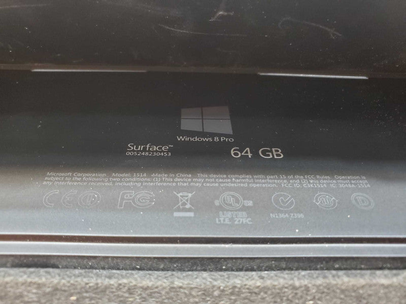 Microsoft Surface Pro Core i5-3317U @ 1.7 GHz 4GB 64GB (