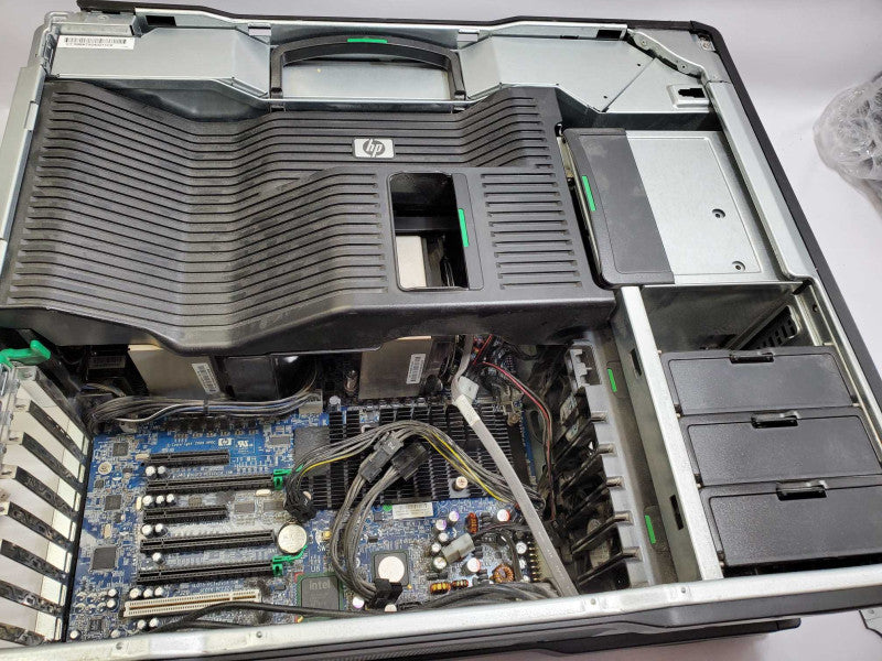 HP Workstation Z800 2x Xeon X5680 @3.33GHz 24GB RAM SAS1068E-IR  )