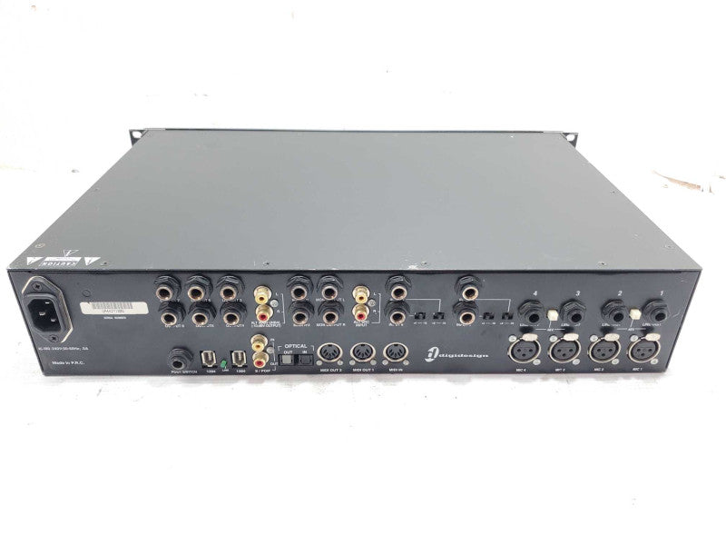 DigiDesign 002 Rack Audio Mixer |