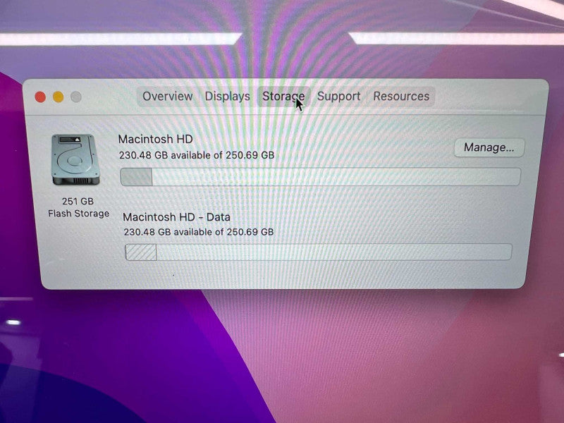 2017 MacBook Pro 13 inch with i5 CPU @ 2.3 GHz 8GB RAM & 256GB Storage  -