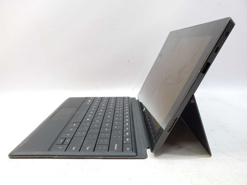 Microsoft Surface 1516 - NVidia Tegra3Quad 1.3 GHZ, 2Gb Ram, 32Gb SSD, Win RT (