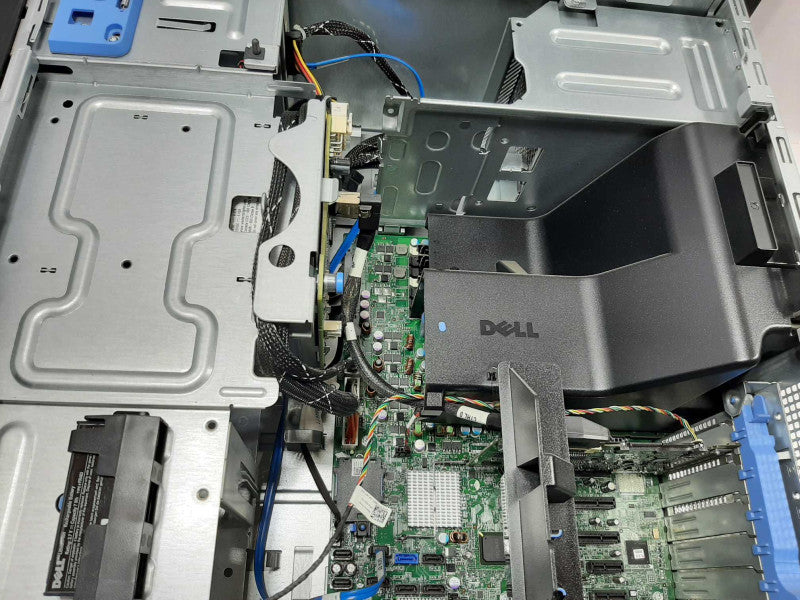 Dell PE T310 Server Xeon X3430 2.4GHz QC/16GB, PERC 6/i, 3.5\\", 4x 900GB HDDs ~