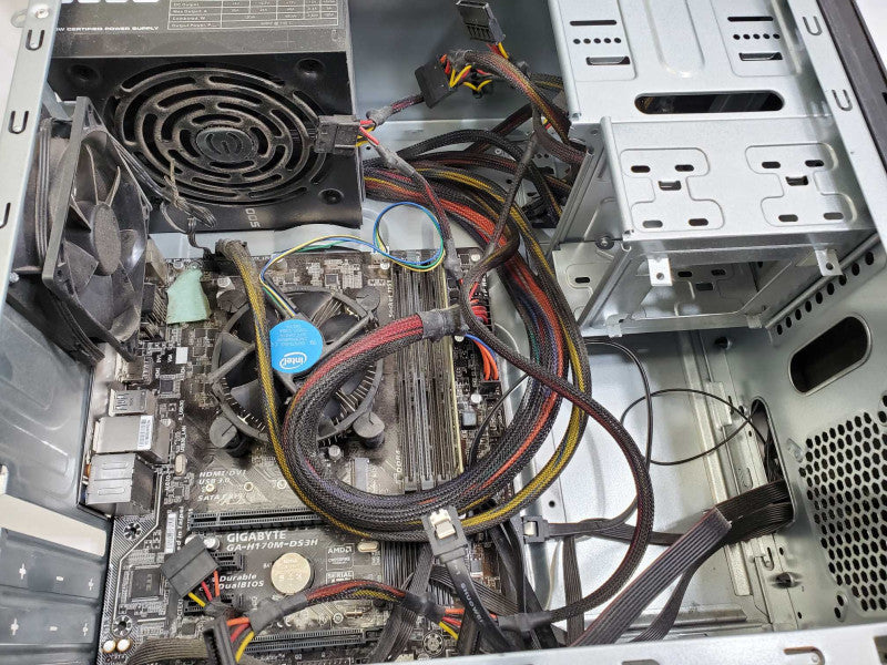 Custom GIGABYTE Pentium G4400 @3.3GHz 4GB RAM No HDD )