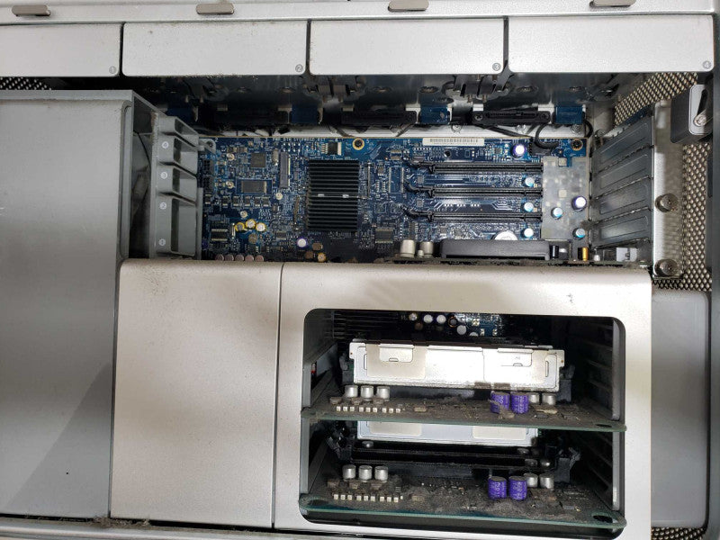 Apple Mac Pro 2xDual-Core Xeon@2.66GHz 5GB ECC DDR2 GeForce 7300GT [