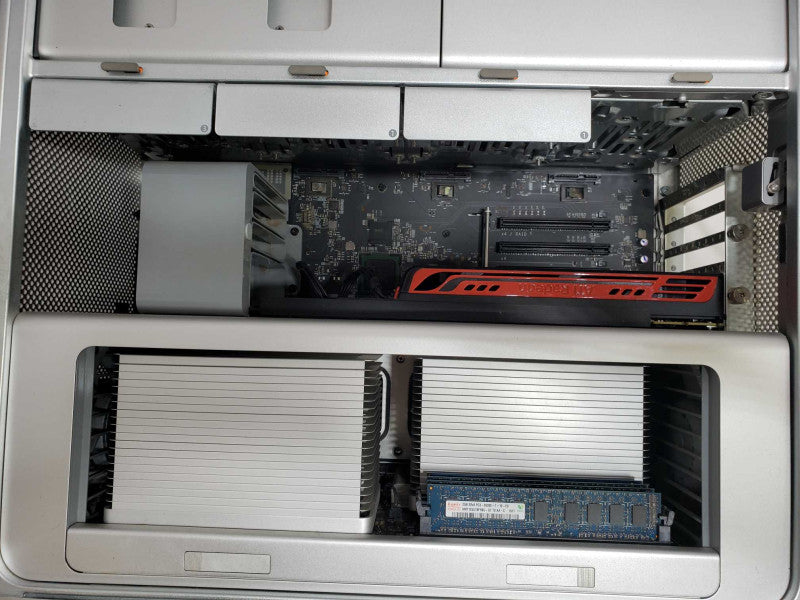 Apple Early 2009 Mac Pro 2xQuad-Core Xeon@2.26GHz 12GB DDR3 Radeon HD 5770 [