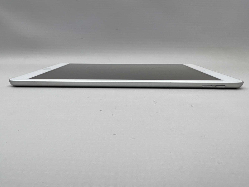 iPad (7th Generation 32GB Wi-Fi Silver  -