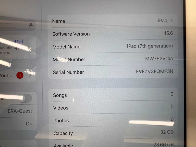 iPad (7th Generation 32GB Wi-Fi Silver  -