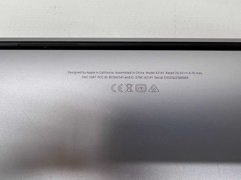 MacBook Pro TouchBar (16-inch, 2019) i9 CPU @ 2.4GHz 32GB RAM & 2TB Storage   -