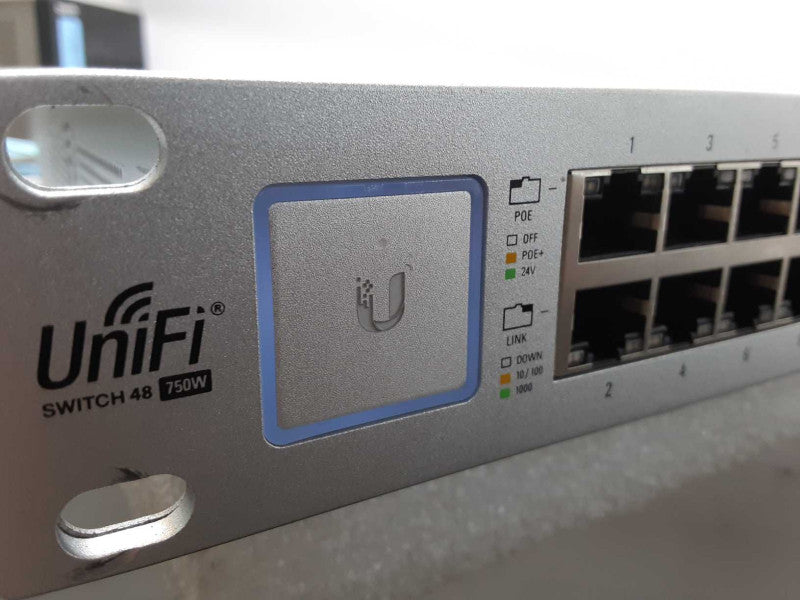 UniFi US-48-750W 48-Port Gig POE Switch with Rackmount Ears, AS-IS, Read _
