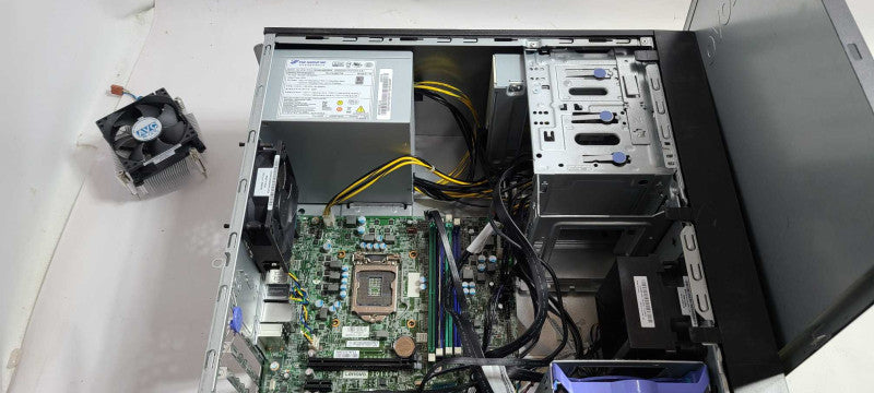Lenovo P320 ThinkStation Workstation 8GB DDR4 RAM NO HDD NO CPU AS IS $