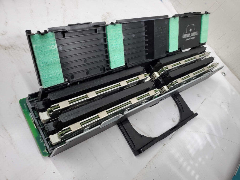 Dell PowerEdge R910 4x X7560 2.27GHz 128GB DDR3 PERC H700 Integrated |