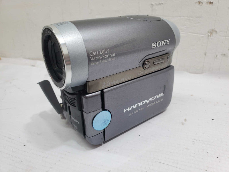 SONY DCR-HC90 MiniDV Tape Camera |